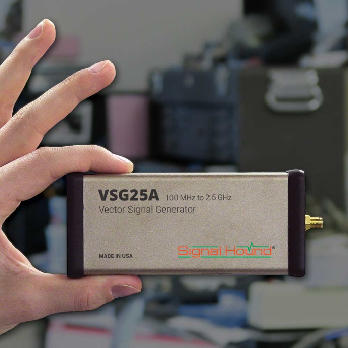环动联科：VSG25A—2.5GHz 便携式矢量信号源模块